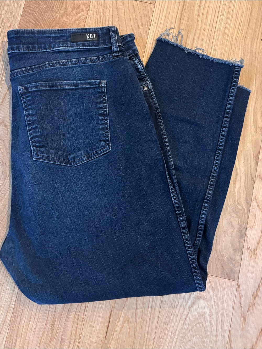 Kut from the Kloth Diana Fab Ab Skinny Dark Indigo jeans 18P